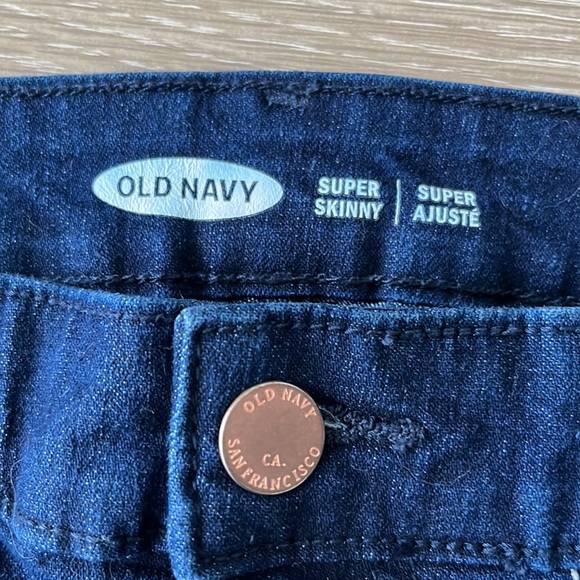 Old Navy Super Skinny Dark Wash Denim Jeans - Size 4 - Picture 3 of 7